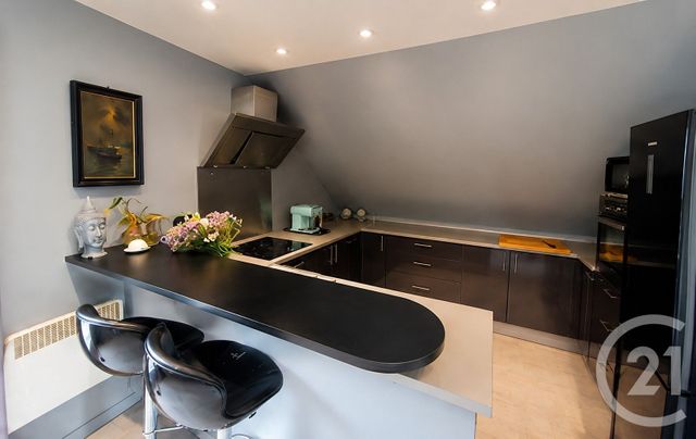 Maison &agrave; louer - 2 pi&egrave;ces - 110 m2 - St Quentin - 02 - PICARDIE