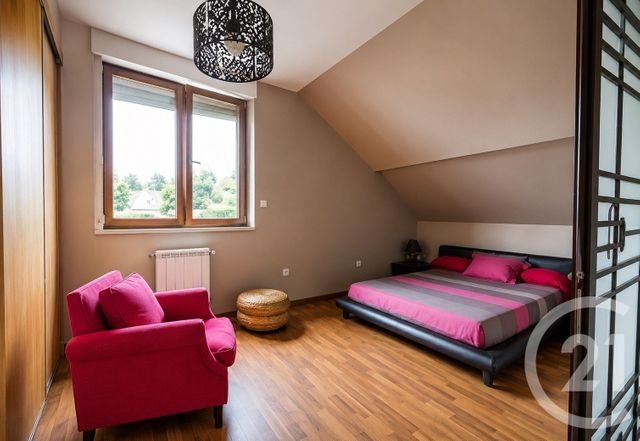Maison &agrave; louer - 2 pi&egrave;ces - 110 m2 - St Quentin - 02 - PICARDIE