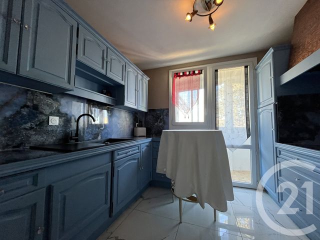 Appartement F3 &agrave; vendre - 4 pi&egrave;ces - 76,36 m2 - St Quentin - 02 - PICARDIE