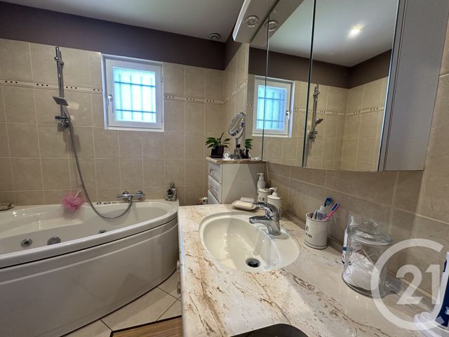 Maison &agrave; vendre - 6 pi&egrave;ces - 118 m2 - St Quentin - 02 - PICARDIE