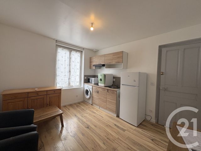 Appartement F2 &agrave; louer - 2 pi&egrave;ces - 27,25 m2 - St Quentin - 02 - PICARDIE