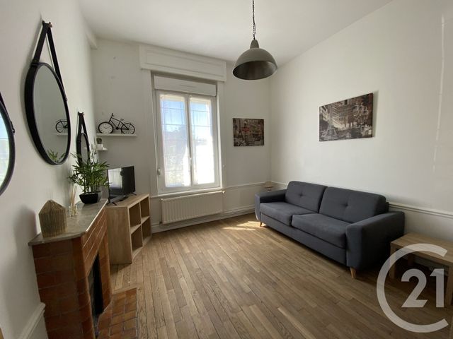 Appartement Studio &agrave; louer - 1 pi&egrave;ce - 24,06 m2 - St Quentin - 02 - PICARDIE