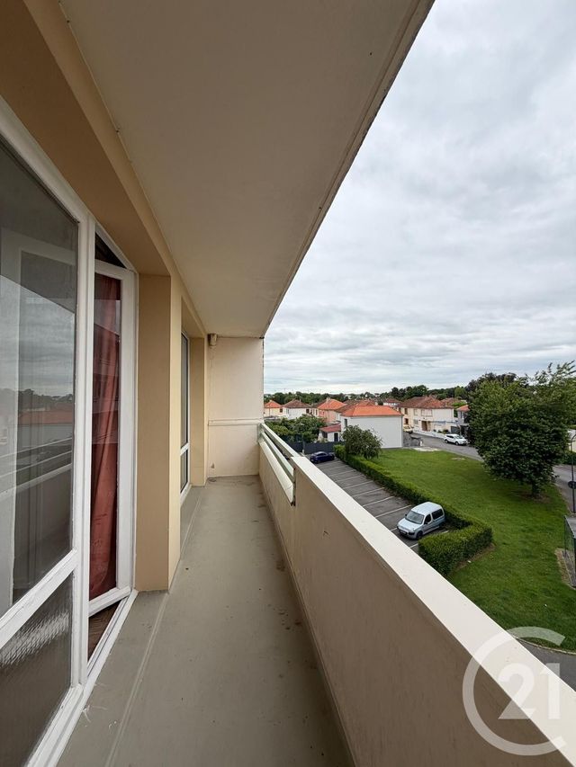 Appartement F3 &agrave; vendre - 3 pi&egrave;ces - 54,85 m2 - St Quentin - 02 - PICARDIE