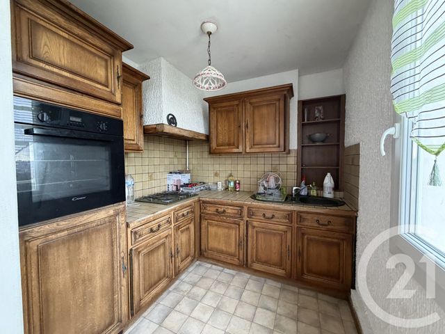 Appartement F3 &agrave; vendre - 3 pi&egrave;ces - 54,85 m2 - St Quentin - 02 - PICARDIE