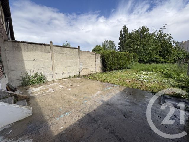 Maison &agrave; vendre - 3 pi&egrave;ces - 56,55 m2 - St Quentin - 02 - PICARDIE