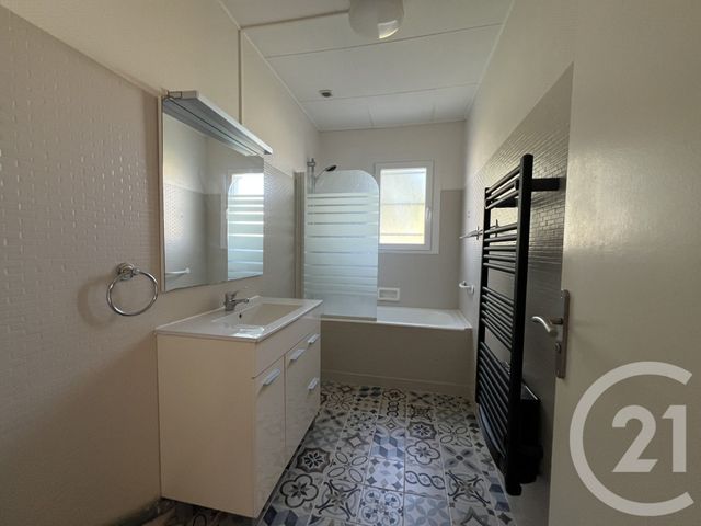 Maison &agrave; vendre - 3 pi&egrave;ces - 70 m2 - St Quentin - 02 - PICARDIE
