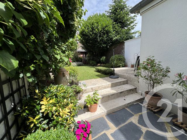 Maison &agrave; vendre - 8 pi&egrave;ces - 170 m2 - St Quentin - 02 - PICARDIE