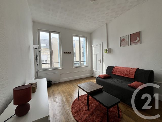 Appartement &agrave; louer - 2 pi&egrave;ces - 29,13 m2 - St Quentin - 02 - PICARDIE