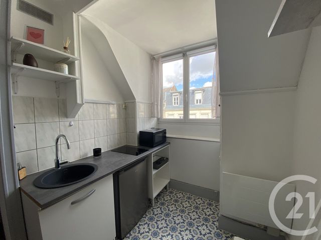 Appartement Studio &agrave; louer - 1 pi&egrave;ce - 14,33 m2 - St Quentin - 02 - PICARDIE