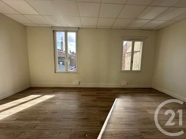 Maison &agrave; vendre - 15 pi&egrave;ces - 211 m2 - St Quentin - 02 - PICARDIE