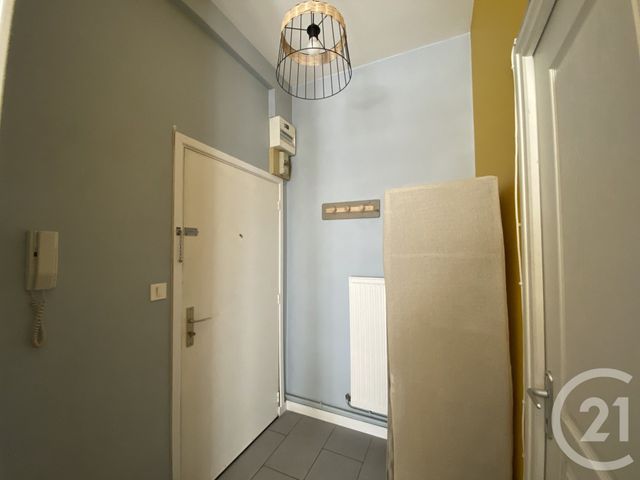 Appartement Studio &agrave; vendre - 1 pi&egrave;ce - 29,39 m2 - St Quentin - 02 - PICARDIE