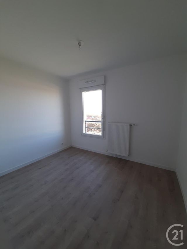 Appartement F4 à vendre - 4 pièces - 84,56 m2 - Nanteuil Les Meaux - 77 - ILE-DE-FRANCE
