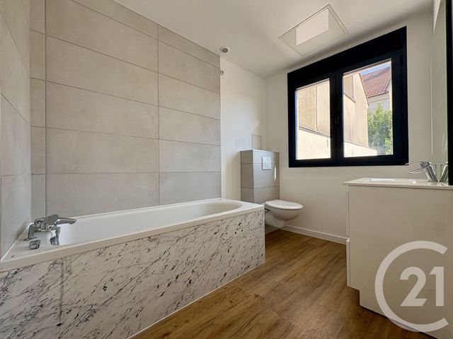 Appartement F4 &agrave; vendre - 4 pi&egrave;ces - 101,78 m2 - Meaux - 77 - ILE-DE-FRANCE
