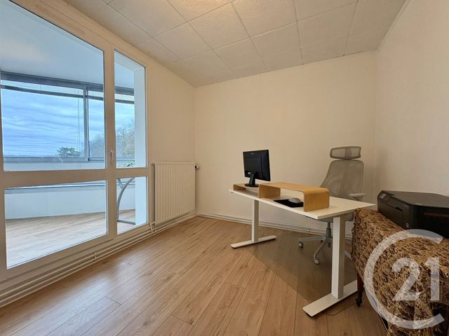 Appartement F4 à vendre - 4 pièces - 80,52 m2 - Meaux - 77 - ILE-DE-FRANCE