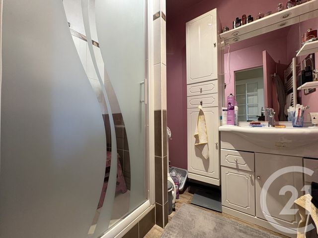 Appartement F3 &agrave; vendre - 4 pi&egrave;ces - 72,37 m2 - Meaux - 77 - ILE-DE-FRANCE