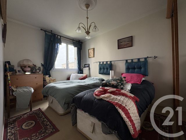 Appartement F3 &agrave; vendre - 4 pi&egrave;ces - 72,37 m2 - Meaux - 77 - ILE-DE-FRANCE