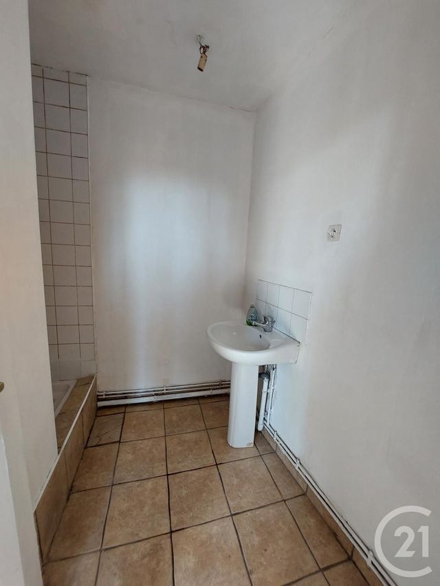 Appartement F2 &agrave; louer - 2 pi&egrave;ces - 45,82 m2 - Meaux - 77 - ILE-DE-FRANCE