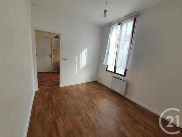Appartement F2 &agrave; louer - 2 pi&egrave;ces - 26,95 m2 - Meaux - 77 - ILE-DE-FRANCE