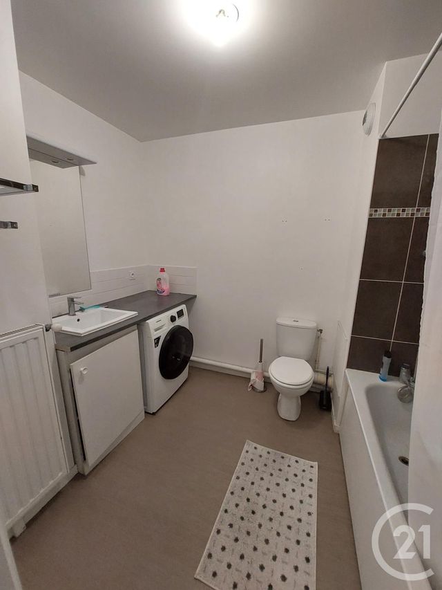 Appartement F2 &agrave; louer - 2 pi&egrave;ces - 40,38 m2 - Meaux - 77 - ILE-DE-FRANCE