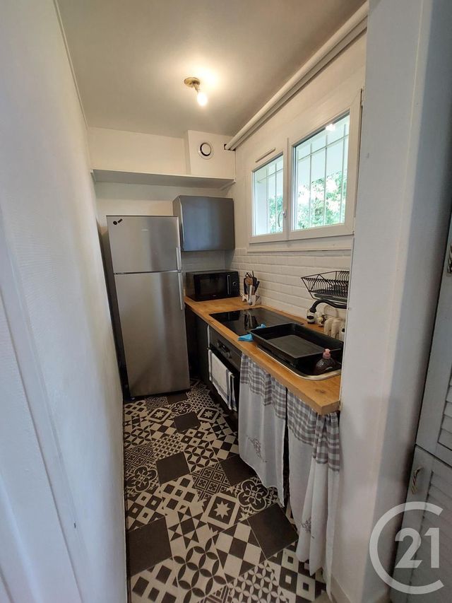 Appartement F1 &agrave; louer - 1 pi&egrave;ce - 27,13 m2 - Meaux - 77 - ILE-DE-FRANCE