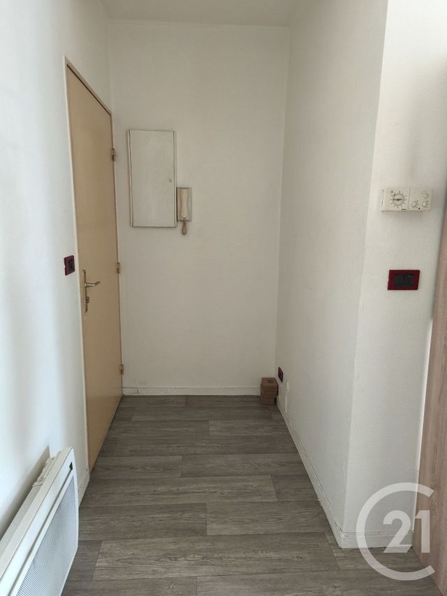 Appartement Studio &agrave; vendre - 1 pi&egrave;ce - 26,89 m2 - Meaux - 77 - ILE-DE-FRANCE