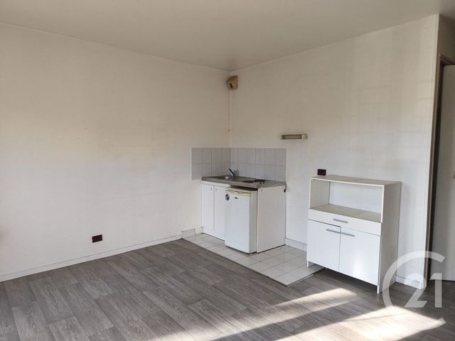 Appartement Studio &agrave; vendre - 1 pi&egrave;ce - 26,89 m2 - Meaux - 77 - ILE-DE-FRANCE
