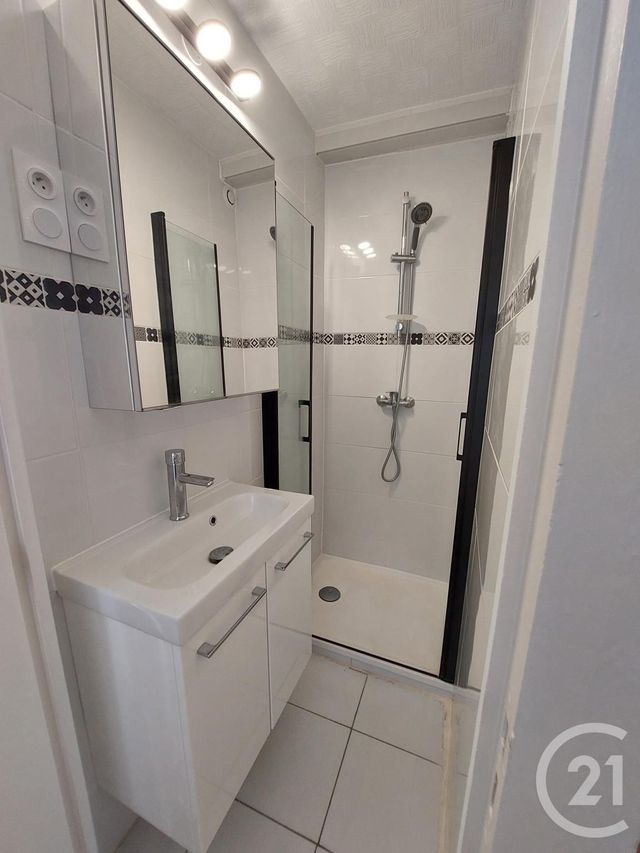 Appartement F2 &agrave; louer - 2 pi&egrave;ces - 27,33 m2 - Nanteuil Les Meaux - 77 - ILE-DE-FRANCE