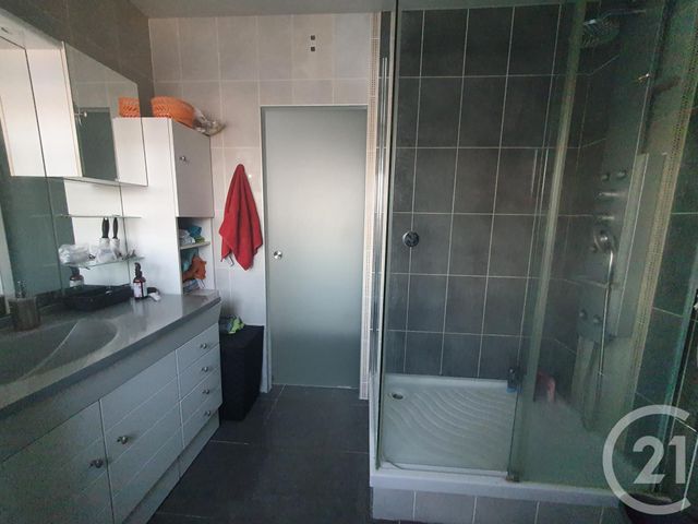 Appartement F2 &agrave; louer - 2 pi&egrave;ces - 40,26 m2 - Varreddes - 77 - ILE-DE-FRANCE