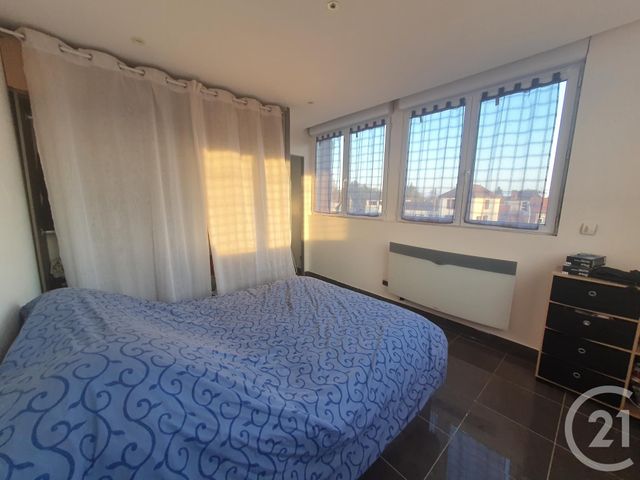 Appartement F2 &agrave; louer - 2 pi&egrave;ces - 40,26 m2 - Varreddes - 77 - ILE-DE-FRANCE