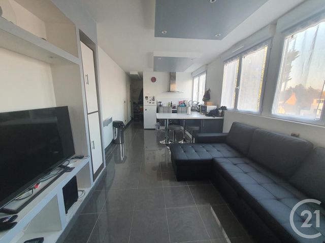 Appartement F2 &agrave; louer - 2 pi&egrave;ces - 40,26 m2 - Varreddes - 77 - ILE-DE-FRANCE