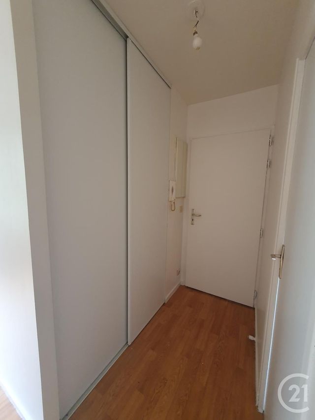 Appartement Studio &agrave; louer - 1 pi&egrave;ce - 30,24 m2 - Villenoy - 77 - ILE-DE-FRANCE