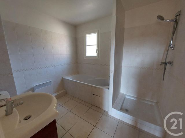 Maison &agrave; louer - 3 pi&egrave;ces - 77,06 m2 - Guerard - 77 - ILE-DE-FRANCE