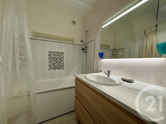 Appartement F4 &agrave; vendre - 4 pi&egrave;ces - 80,52 m2 - Meaux - 77 - ILE-DE-FRANCE