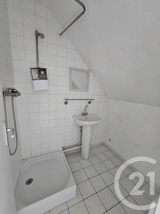 Appartement Studio &agrave; louer - 1 pi&egrave;ce - 17 m2 - Cregy Les Meaux - 77 - ILE-DE-FRANCE