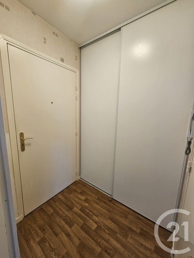 Appartement F2 &agrave; louer - 2 pi&egrave;ces - 61,08 m2 - Meaux - 77 - ILE-DE-FRANCE