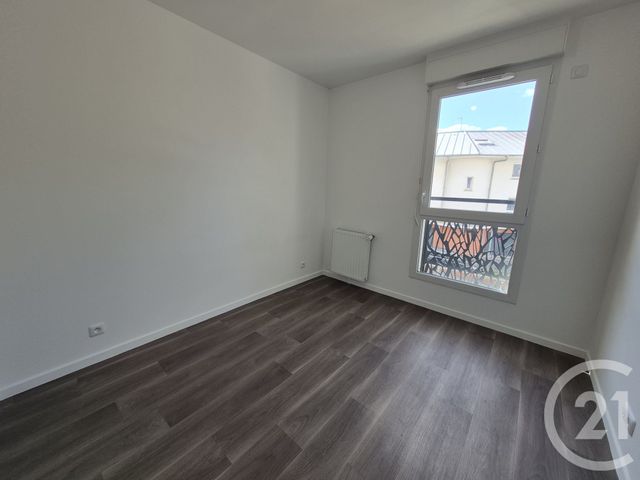 Appartement F3 &agrave; louer - 3 pi&egrave;ces - 53,62 m2 - Meaux - 77 - ILE-DE-FRANCE