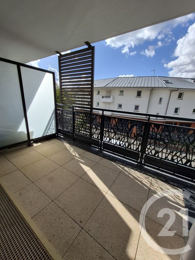 Appartement F3 &agrave; louer - 3 pi&egrave;ces - 53,62 m2 - Meaux - 77 - ILE-DE-FRANCE