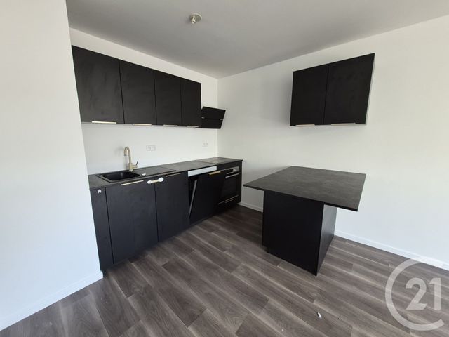 Appartement F3 &agrave; louer - 3 pi&egrave;ces - 53,62 m2 - Meaux - 77 - ILE-DE-FRANCE