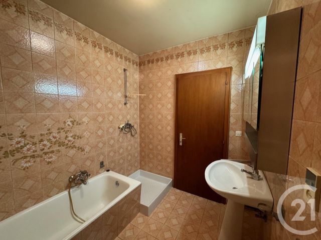 Maison à vendre - 13 pièces - 299 m2 - Niederbronn Les Bains - 67 - ALSACE