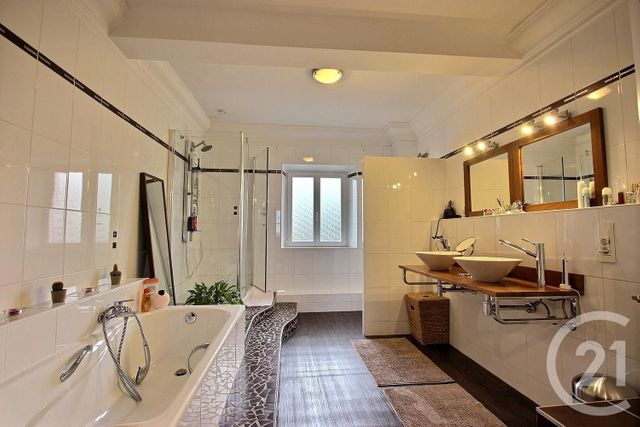 Maison &agrave; vendre - 8 pi&egrave;ces - 206 m2 - Wingen Sur Moder - 67 - ALSACE