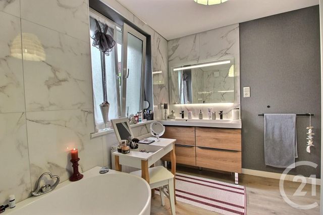 Maison à vendre - 4 pièces - 146 m2 - Reichshoffen - 67 - ALSACE