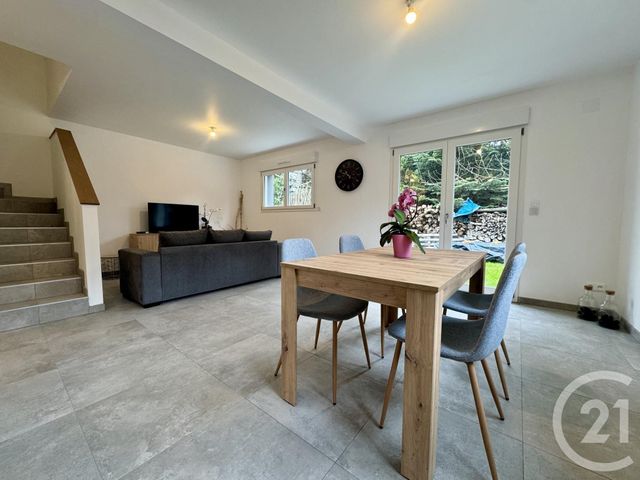 Maison &agrave; louer - 5 pi&egrave;ces - 87,35 m2 - Bernolsheim - 67 - ALSACE