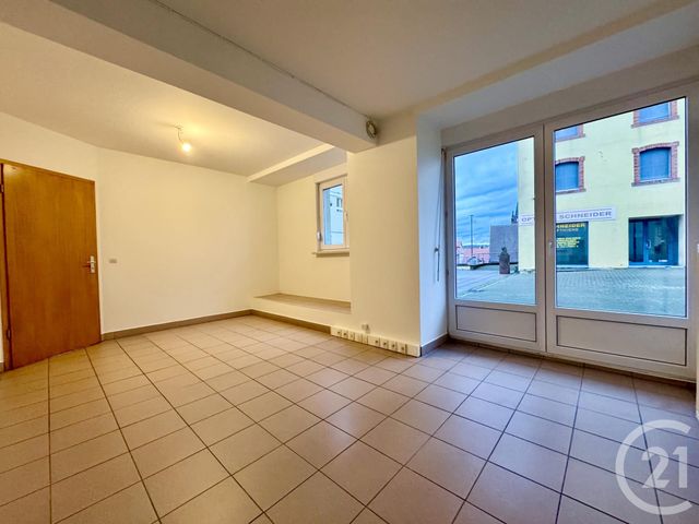Appartement F3 &agrave; louer - 3 pi&egrave;ces - 74,75 m2 - Val De Moder - 67 - ALSACE