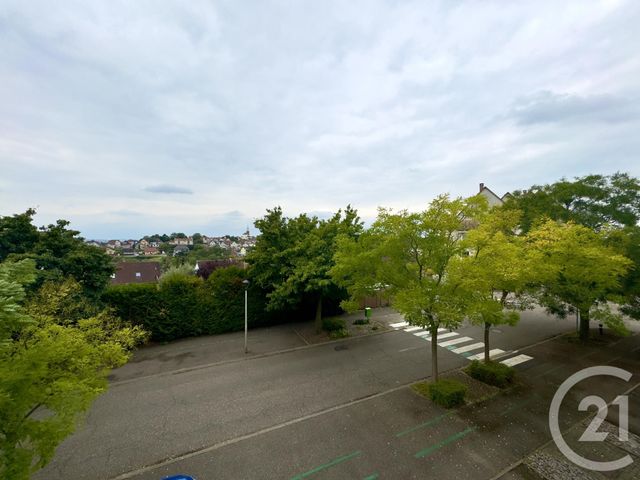 Appartement F3 &agrave; louer - 3 pi&egrave;ces - 66,48 m2 - Hochfelden - 67 - ALSACE