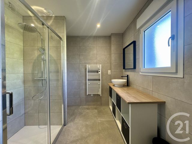 Maison &agrave; louer - 5 pi&egrave;ces - 87,35 m2 - Bernolsheim - 67 - ALSACE