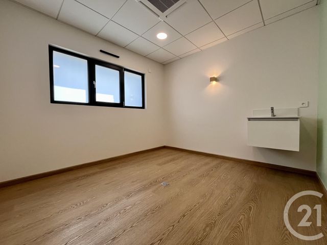 Appartement Local &agrave; louer - 1 pi&egrave;ce - 12 m2 - Val De Moder - 67 - ALSACE