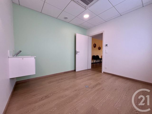 Appartement Local &agrave; louer - 1 pi&egrave;ce - 12 m2 - Val De Moder - 67 - ALSACE