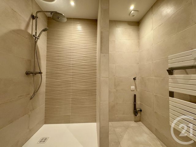 Appartement F3 &agrave; louer - 3 pi&egrave;ces - 72,66 m2 - Hochfelden - 67 - ALSACE