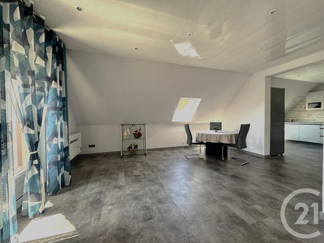 Appartement F4 &agrave; louer - 4 pi&egrave;ces - 100 m2 - Betschdorf - 67 - ALSACE