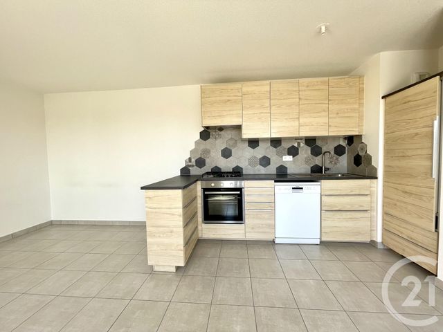 Appartement F4 &agrave; louer - 4 pi&egrave;ces - 70,67 m2 - Bischwiller - 67 - ALSACE